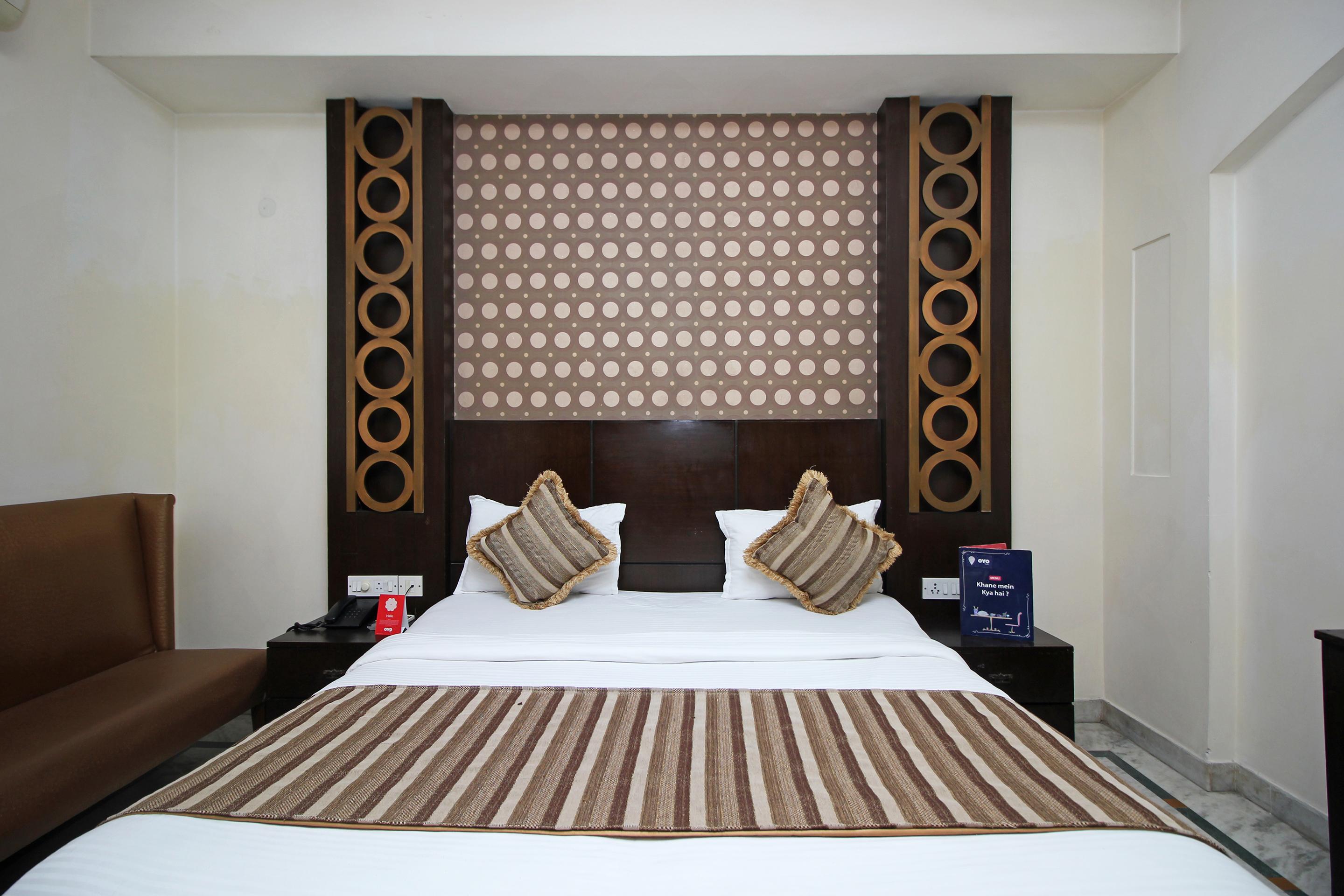 Oyo 5915 Hotel Swagath New Delhi Exterior photo
